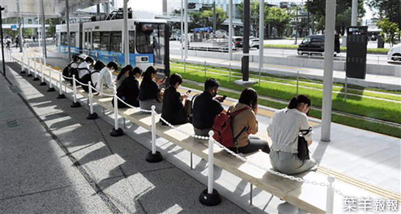 《設計失敗的26公尺長椅》熊本市電發揮創意但是市民不領情 被罵半年決定切掉了…… | 葉羊報報