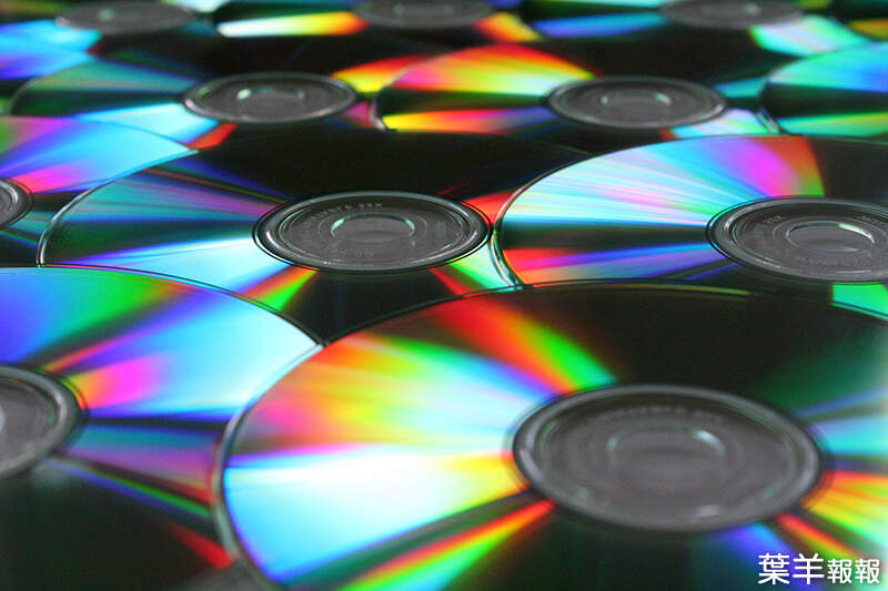 歷史的眼淚？《CD銷量》近20年來首次增長，加入長達十年的黑膠復興行列！ | 葉羊報報